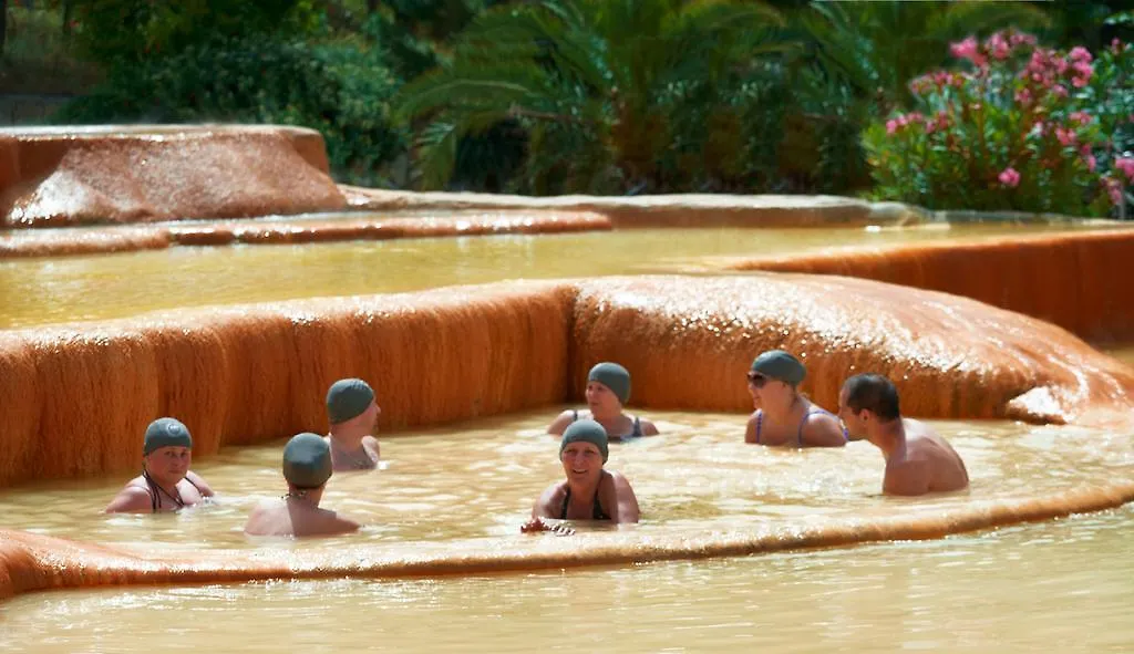 Pam Thermal Hotel Clinic & Spa Pamukkale